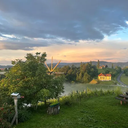 Maison d'hôtes Samenkoenig Pschait Handels Gmbh 3*