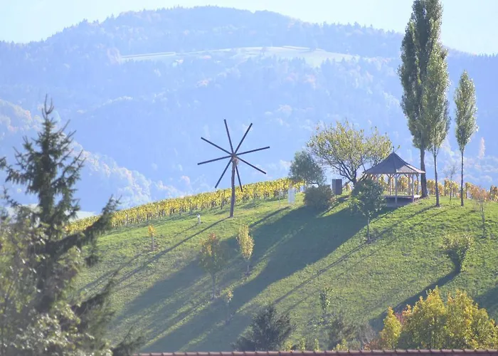 Samenkoenig Pschait Handels Gmbh 3* Gamlitz